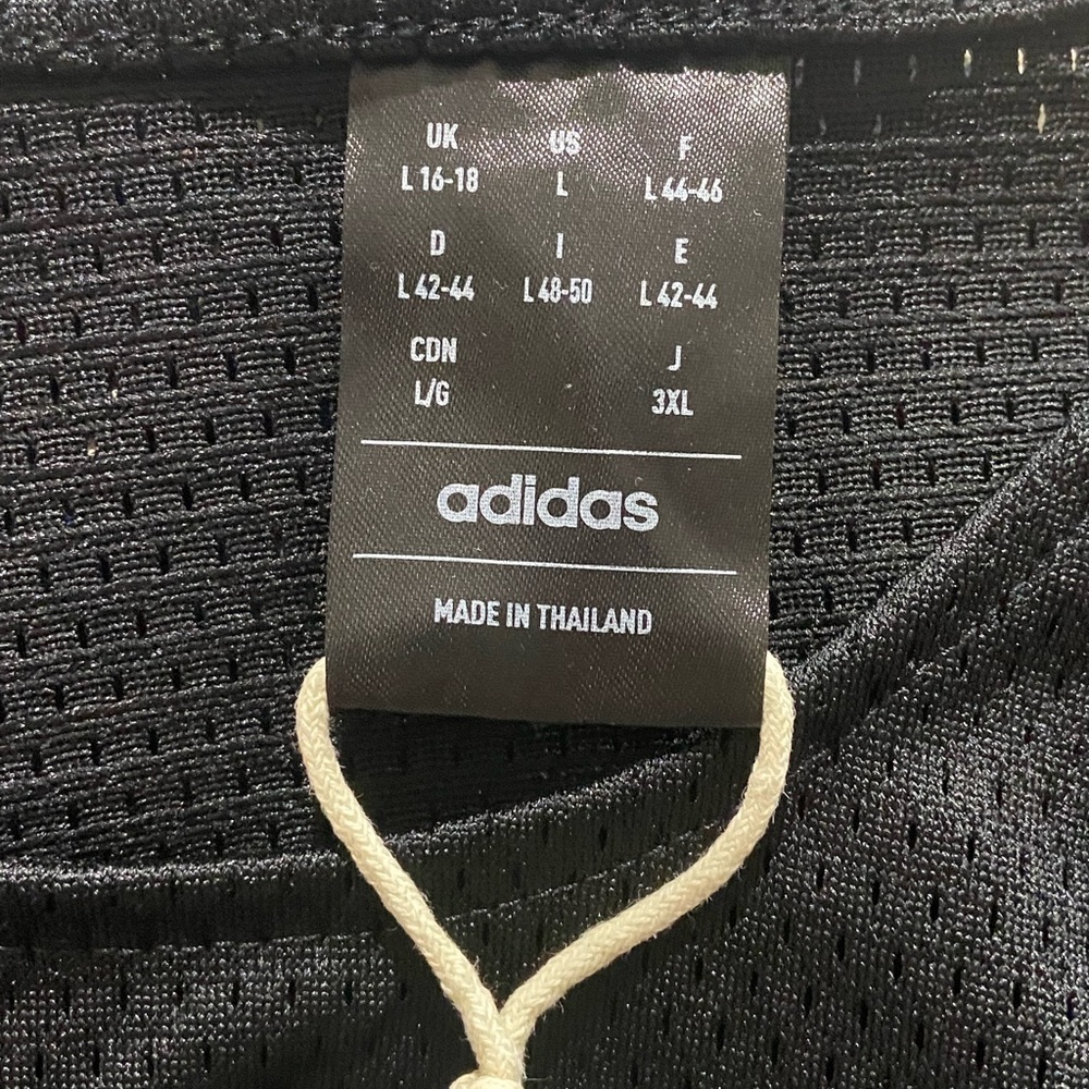 Adidas Women's Hoop as One Basketball Jersey - Picture 9 of 9